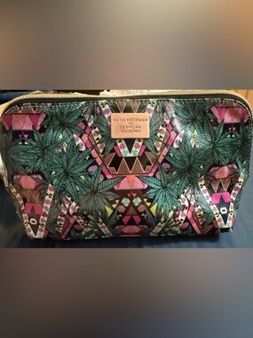 Mara Hoffman Green Pink Geometric Cosmetic Case apart of the Sephora collection